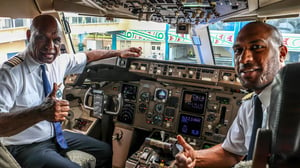 Air Niugini’s first Papua New Guinean father and son captains