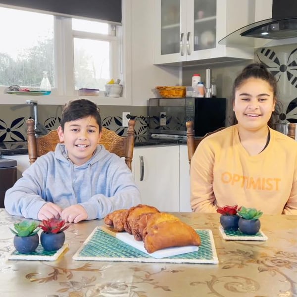 How to make Funafuna: Tuvalu traditional fried doughnuts