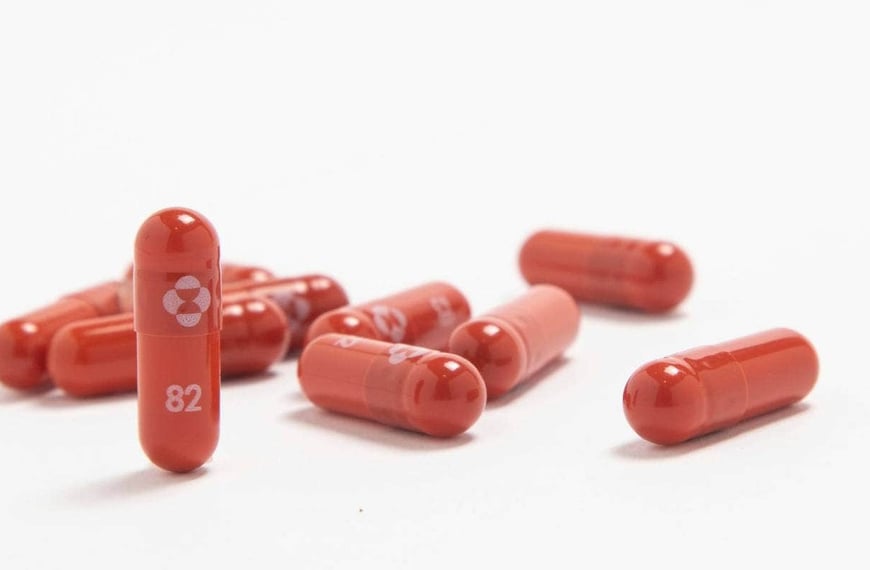 Pharmac criticised over delayed delivery of antiviral drug to treat Covid-19