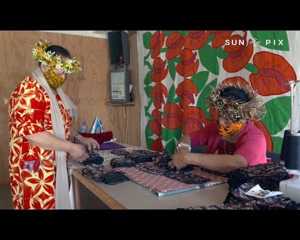 Cook Island mamas sew 5000 face masks to help the Pacific community fight against Covid-19
