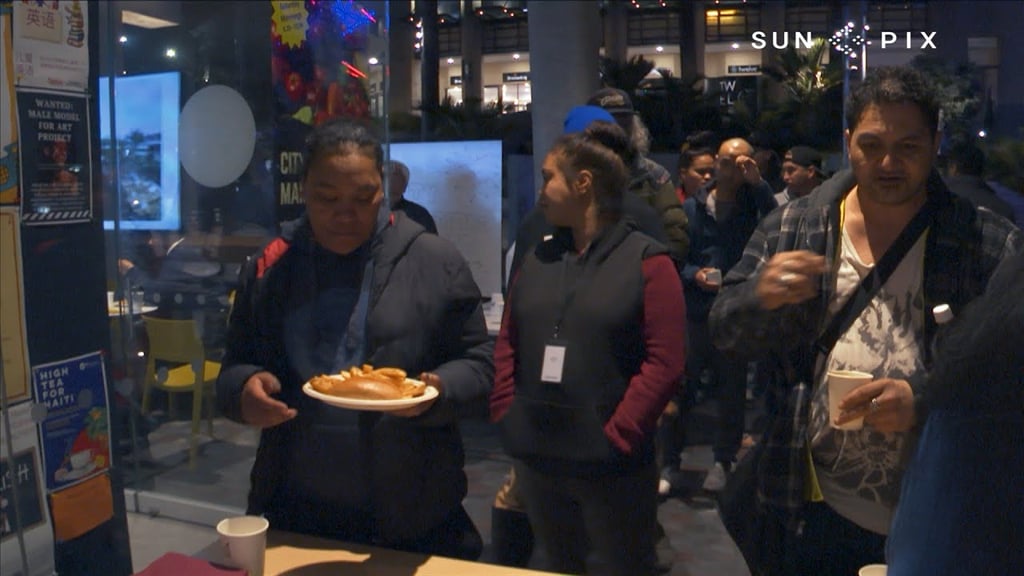 sunday blessings volunteer community group helping homeless in auckland