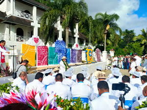 Unveiling of bicentennial monuments in Rarotonga to mark 200 years of Christianity