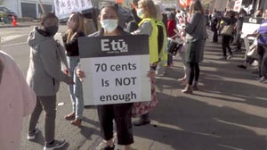 70 cents pay rise offer “doesn’t cut it” support workers tell government