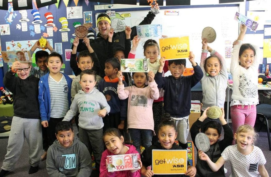 The Samoan man who has taught 160,000 kids financial literacy