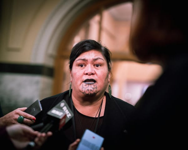 NZ sends 100,000 vaccine doses to Fiji