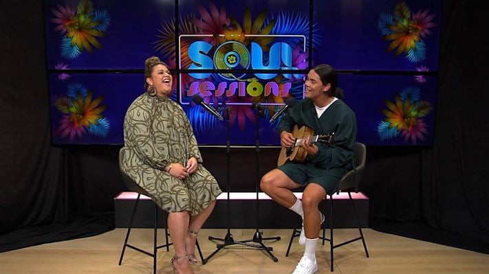 Marley Sola and Sara-Jane sing Bless The Lord on Soul Sessions