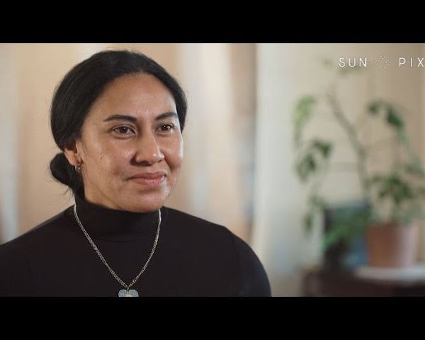 Samoan photographer shares her love of the art with the next generation