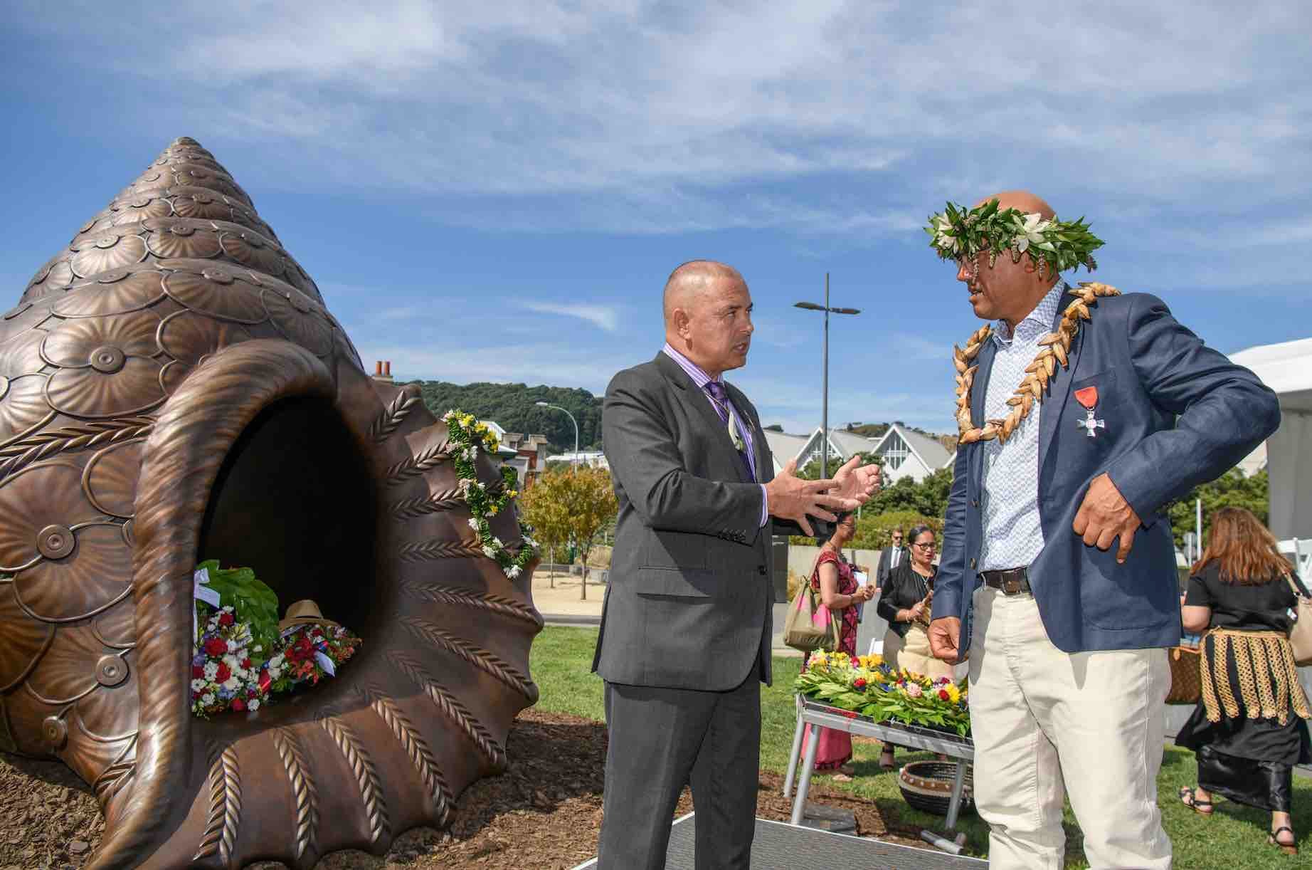 Brown and artist Michel Tuffery in front of the conch shell. Photo: Mark Tantrum for Manatū Taonga