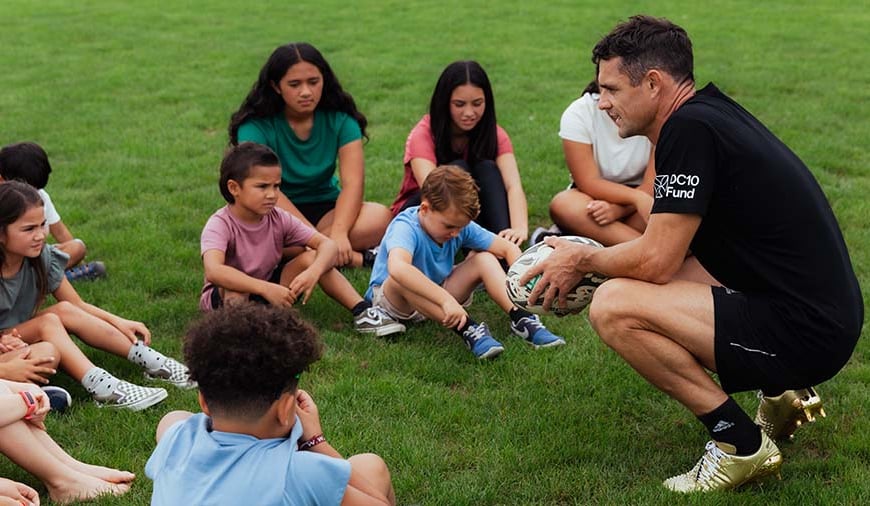 Dan Carter teams up with UNICEF to deliver water and sanitation aid to the Pacific