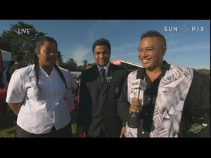 TAGATA PASIFIKA at Polyfest with Avondale College students