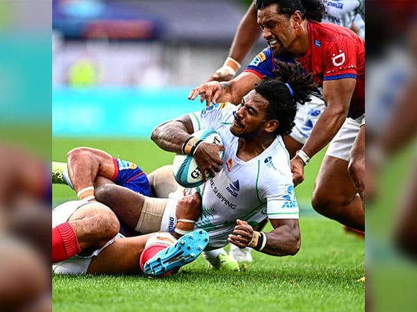 Fijian Drua snatch last minute victory over Moana Pasifika in all-Pacific battle