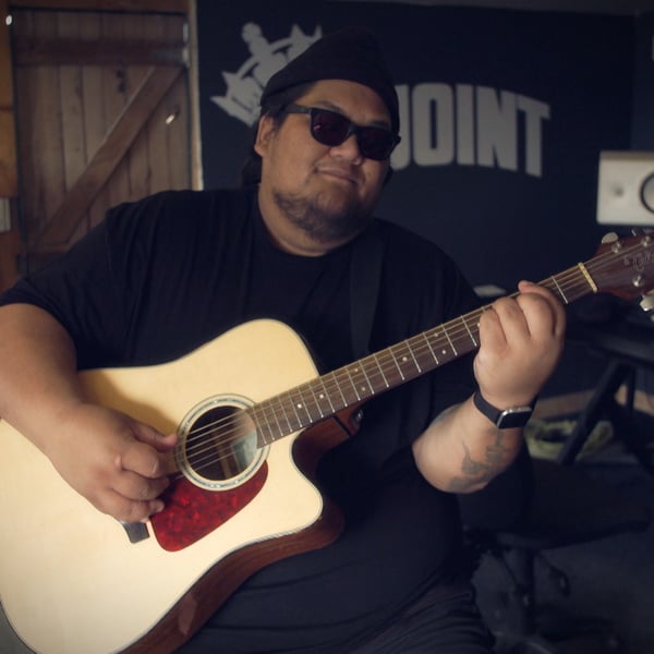 Reggae artist Lomez Brown serving up feel good music