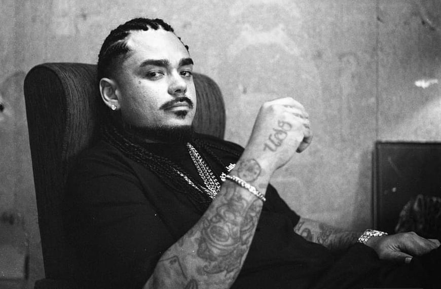 Hamofied rapper Poetik lands number 1 in TOP 20 NZ ALBUMS