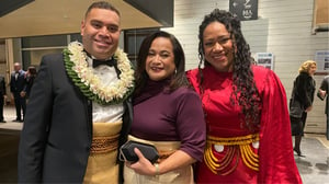 Tongan journalist takes top award for Pasifika story-tellers