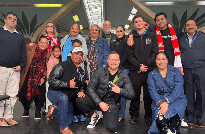 School students demand answers at Māngere candidates’ forum