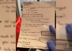 Eteroa Lafaele also posts these hand-written notes inside her deliveries Photo: Eteroa Lafaele Instagram
